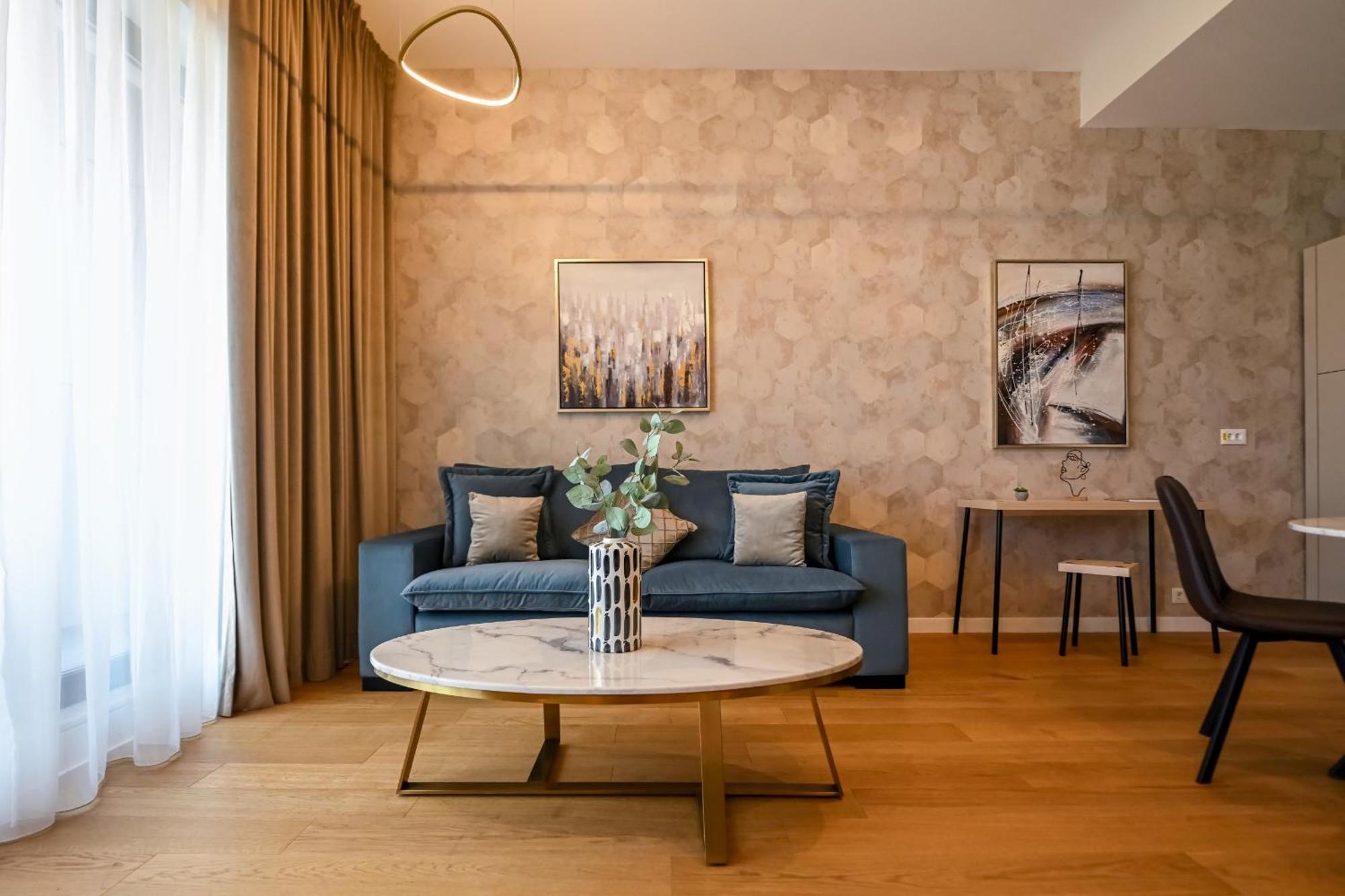 One Verdi Park Exclusive Apartments - Panoramic View & Private Parking Bucharest Room photo