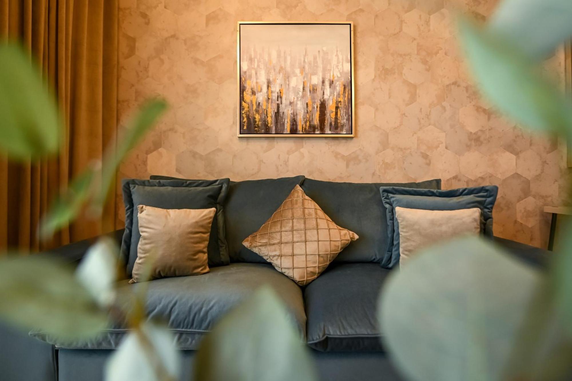 One Verdi Park Exclusive Apartments - Panoramic View & Private Parking Bucharest Room photo