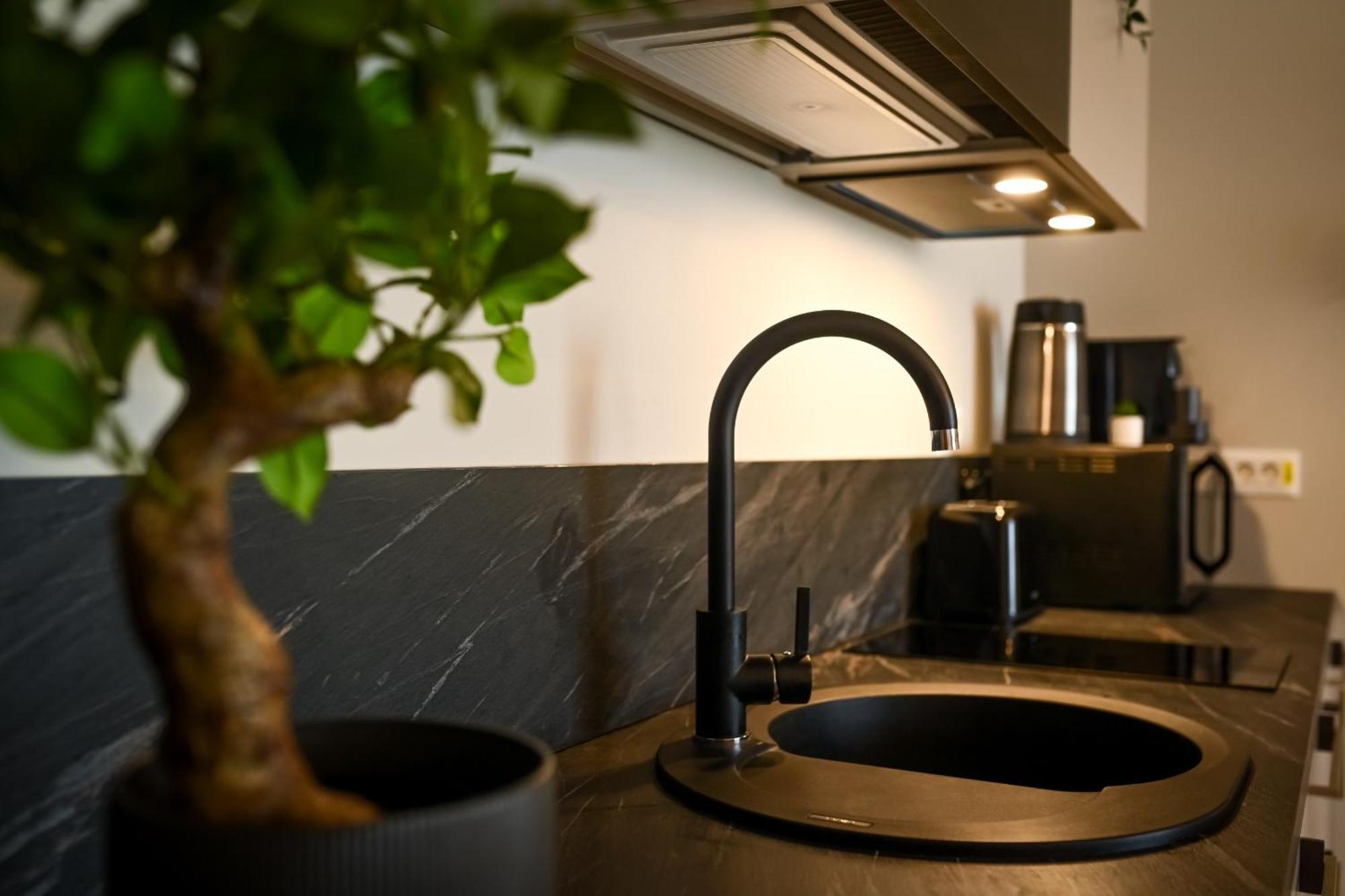 One Verdi Park Exclusive Apartments - Panoramic View & Private Parking Bucharest Room photo